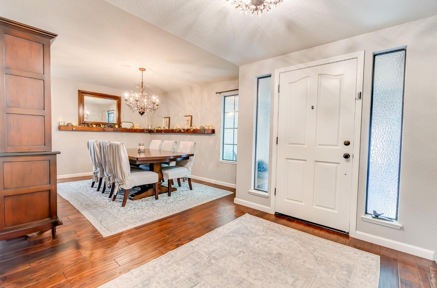 Detail Gallery Image 13 of 63 For 2028 Princeton Ct, Los Banos,  CA 93635 - 3 Beds | 2 Baths