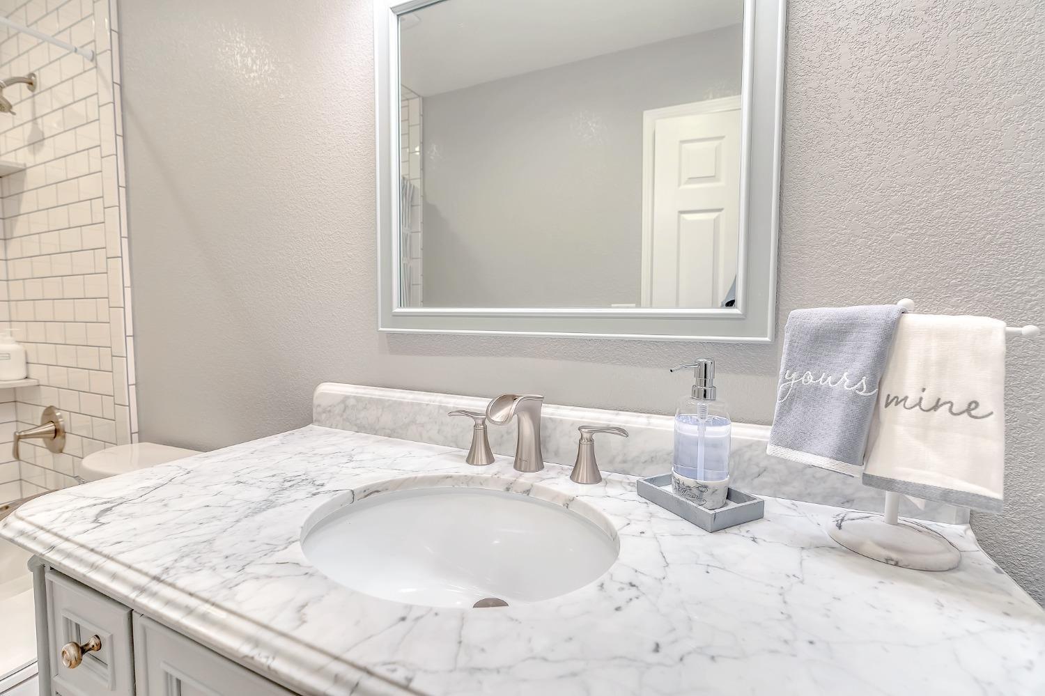Detail Gallery Image 42 of 63 For 2028 Princeton Ct, Los Banos,  CA 93635 - 3 Beds | 2 Baths