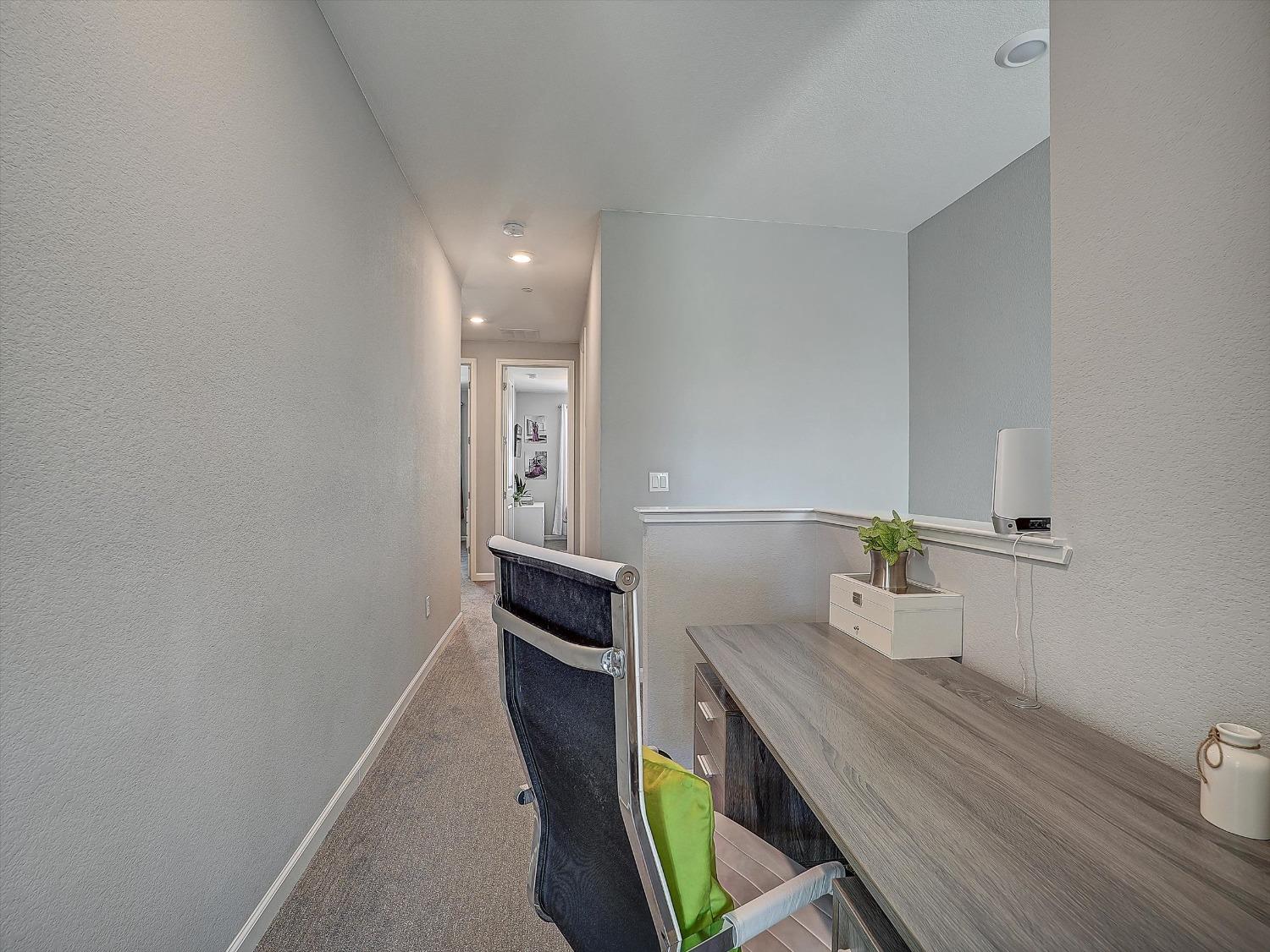 Detail Gallery Image 60 of 97 For 4474 Louvre Ln, Sacramento,  CA 95834 - 4 Beds | 3/1 Baths