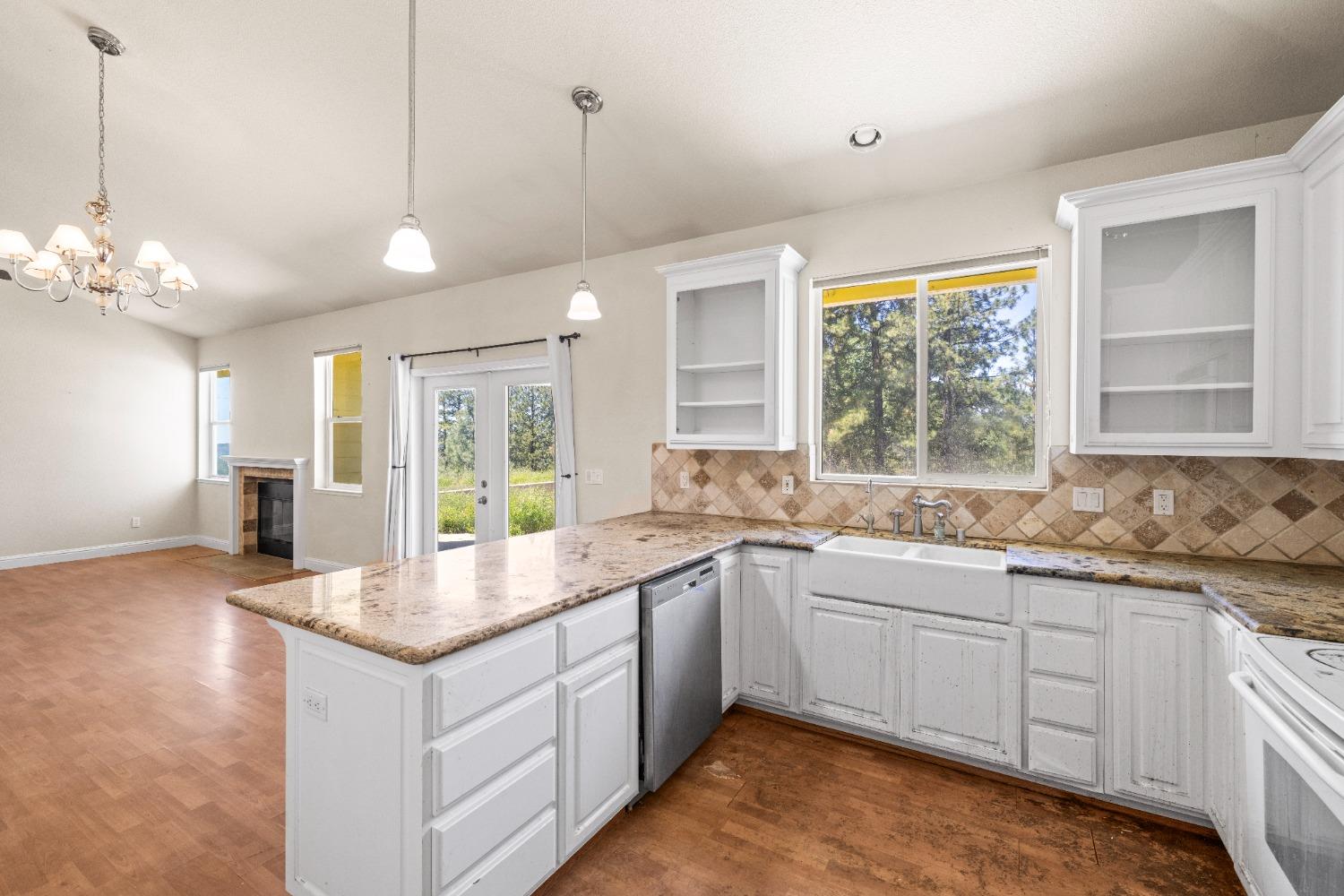 Detail Gallery Image 16 of 38 For 2351 Sand Ridge Rd, Placerville,  CA 95667 - 3 Beds | 2 Baths