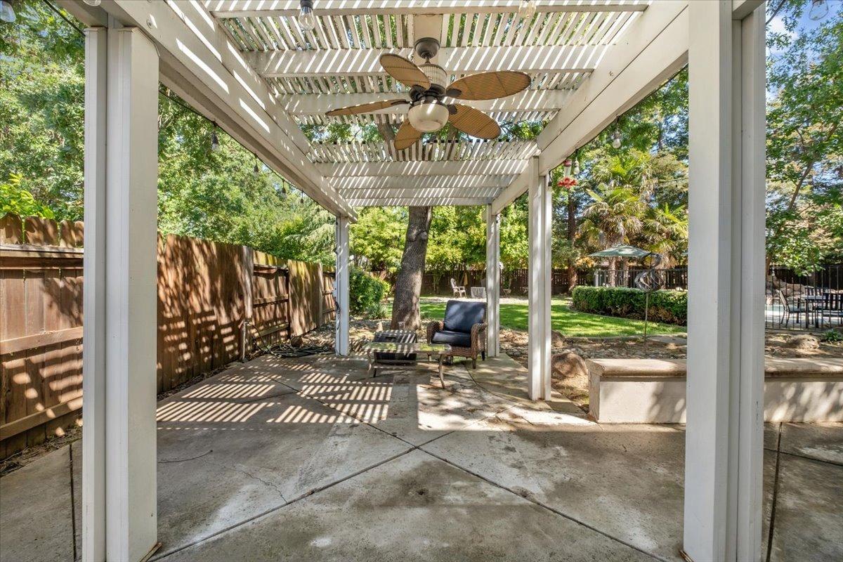 Detail Gallery Image 45 of 49 For 9837 Valgrande Way, Elk Grove,  CA 95757 - 5 Beds | 4 Baths