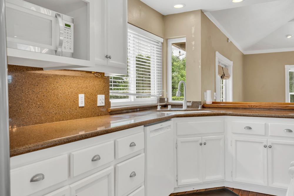 Detail Gallery Image 36 of 73 For 13043 River Rd, Walnut Grove,  CA 95690 - 3 Beds | 2/1 Baths