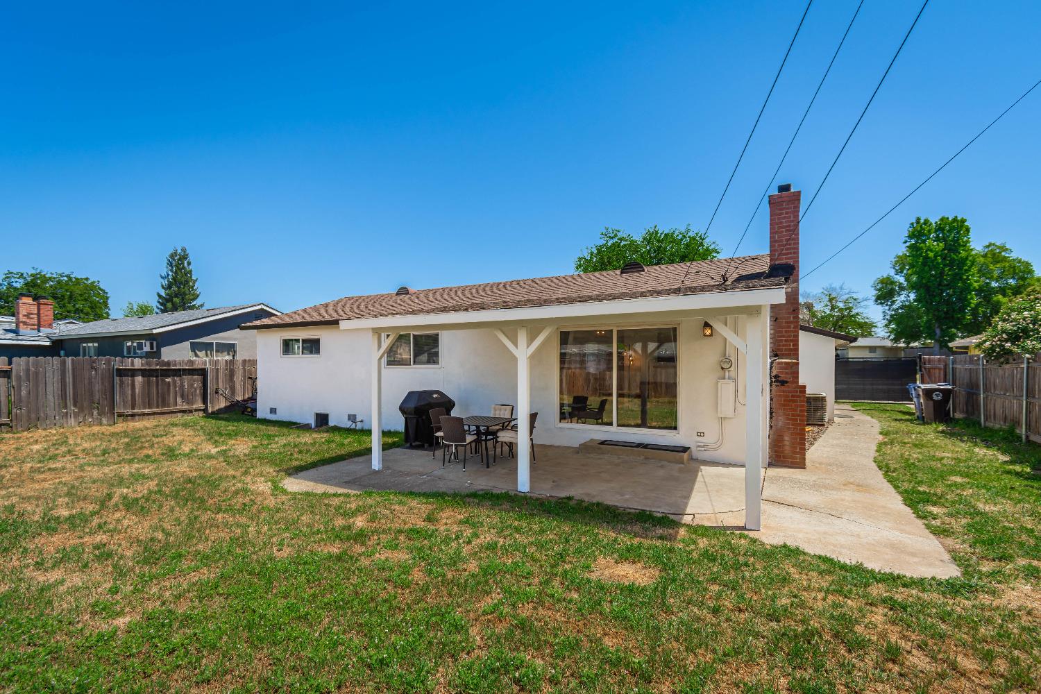 Detail Gallery Image 46 of 48 For 2672 Ellenbrook Dr, Rancho Cordova,  CA 95670 - 3 Beds | 2 Baths