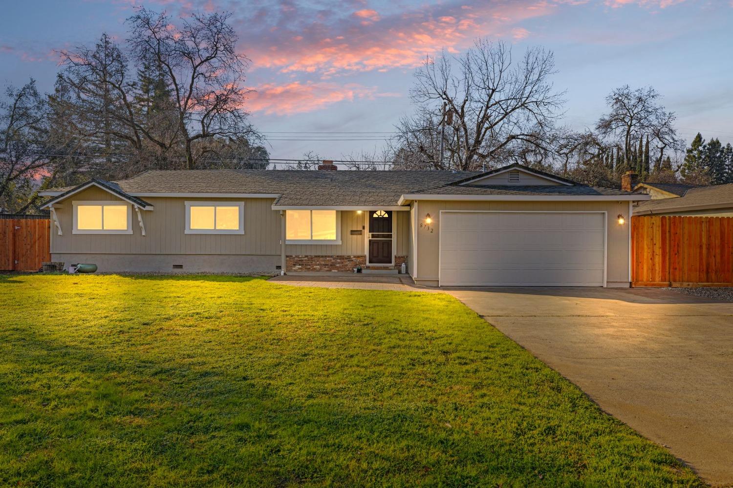 Mohawk Way, Fair Oaks, California image 1