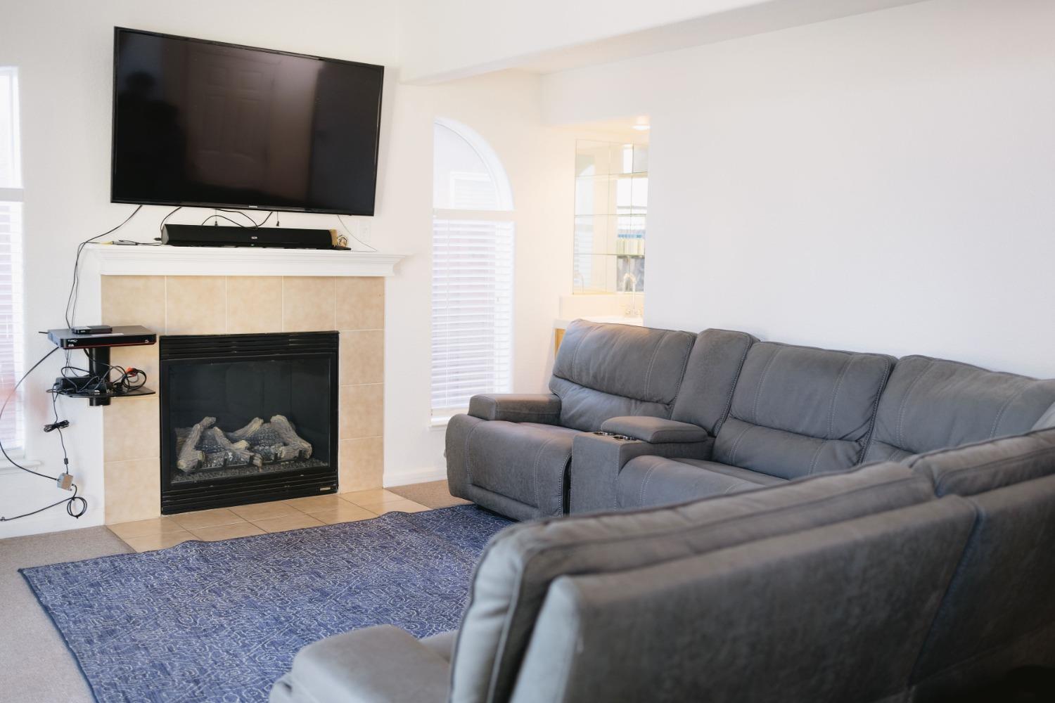 Detail Gallery Image 20 of 25 For 1684 via Milano, Gustine,  CA 95322 - 4 Beds | 3 Baths