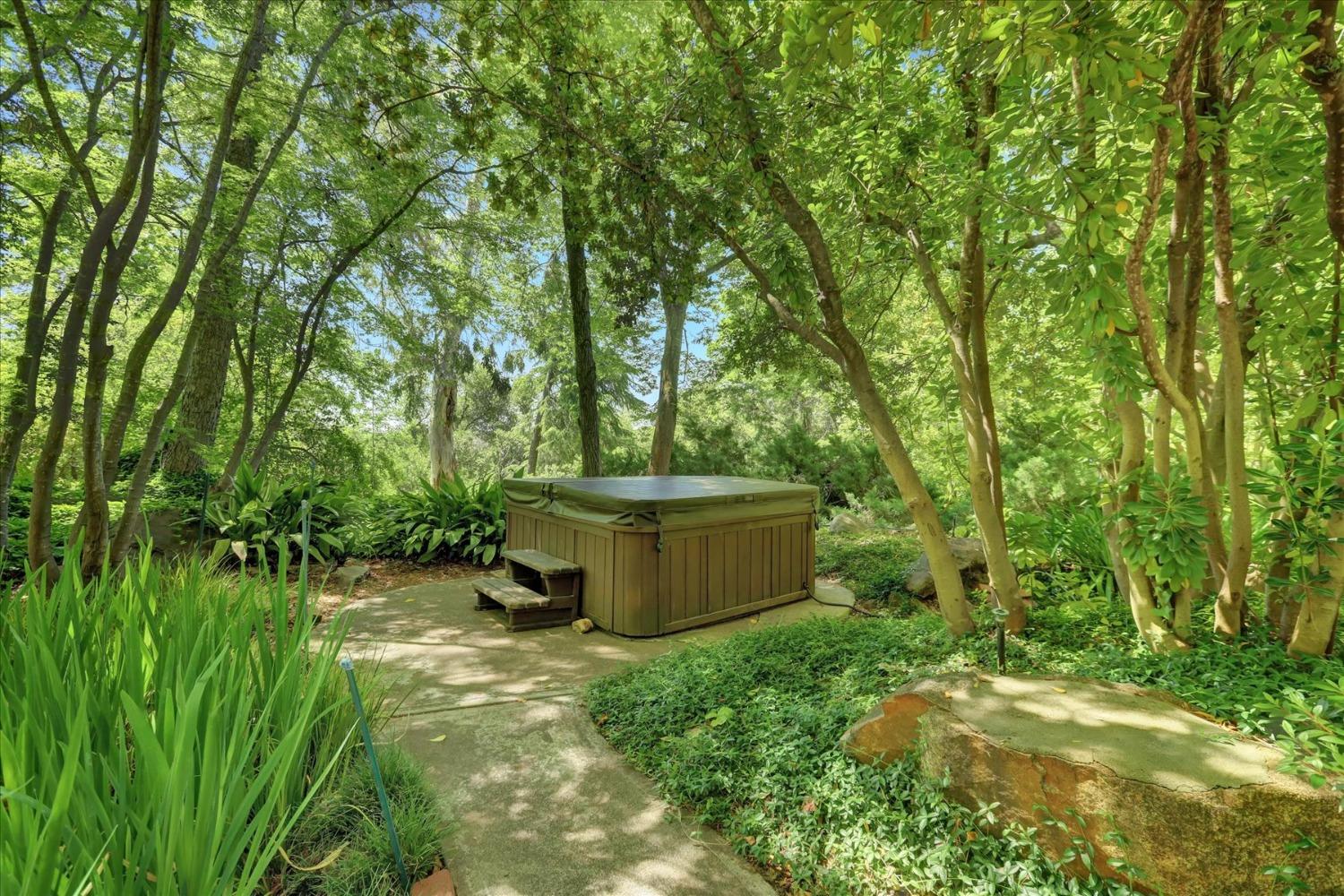 Detail Gallery Image 90 of 99 For 14511 Clear Creek Pl, Grass Valley,  CA 95949 - 3 Beds | 2 Baths