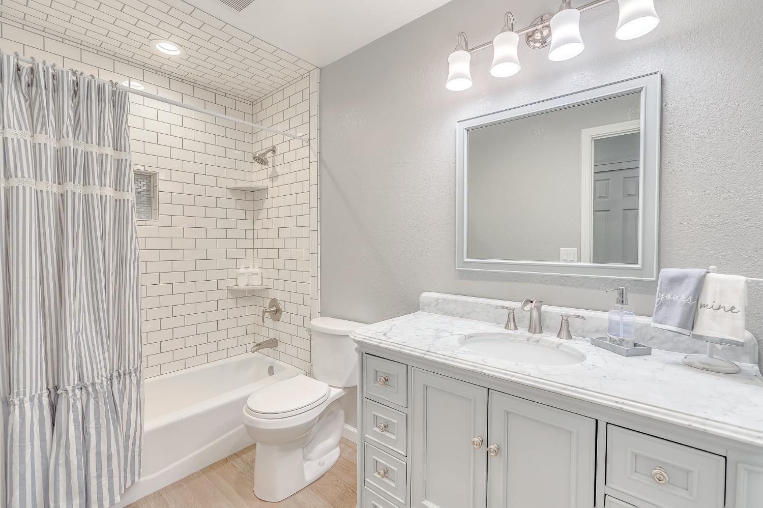 Detail Gallery Image 41 of 63 For 2028 Princeton Ct, Los Banos,  CA 93635 - 3 Beds | 2 Baths