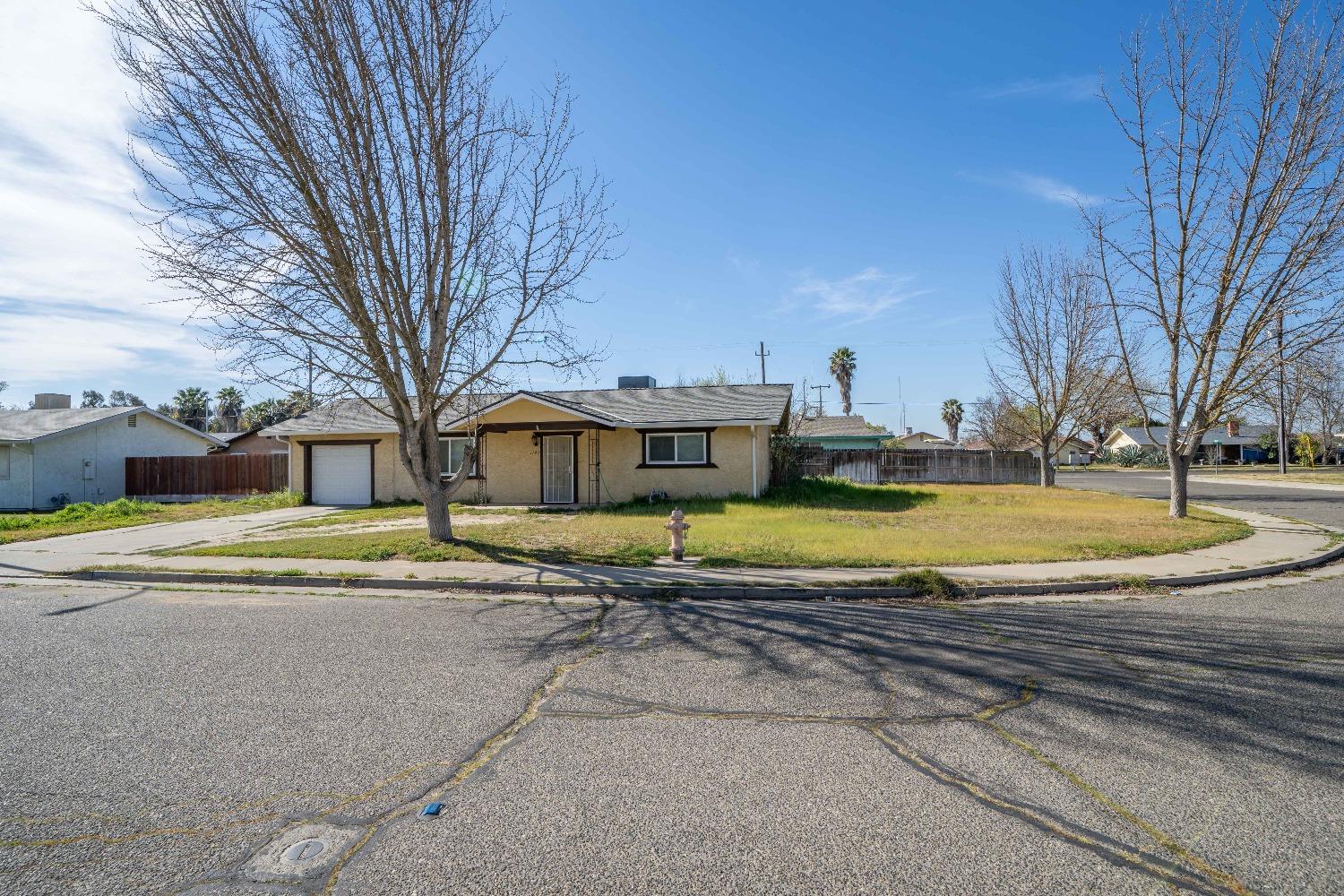 Detail Gallery Image 3 of 20 For 1183 Mary Ann Dr, Atwater,  CA 95301 - 3 Beds | 1 Baths