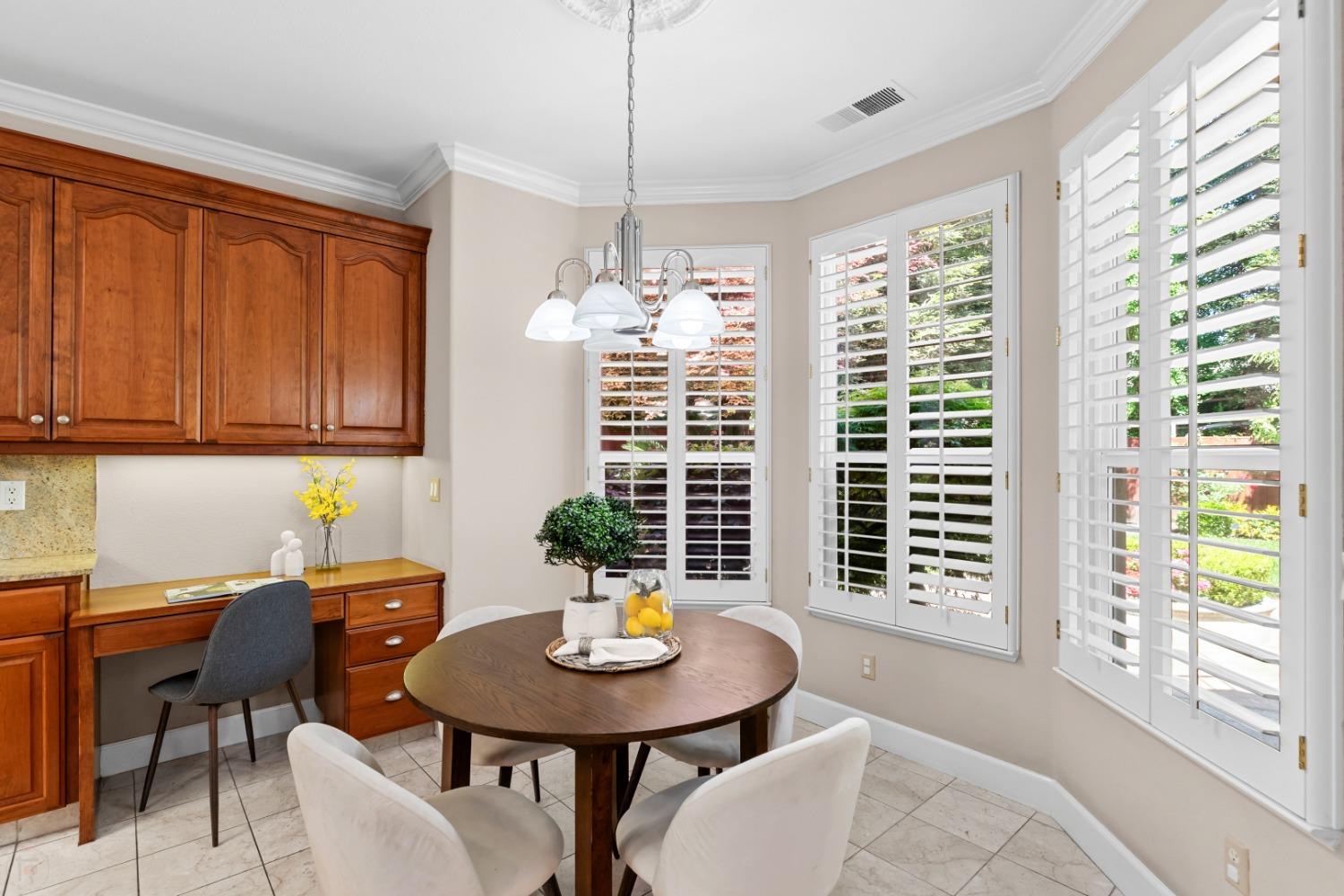 Detail Gallery Image 24 of 84 For 5036 Spanish Bay Cir, Stockton,  CA 95219 - 4 Beds | 3 Baths