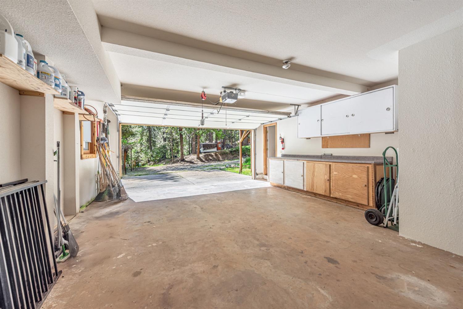 Detail Gallery Image 39 of 51 For 18008 N Mace Dr, Pioneer,  CA 95666 - 2 Beds | 3/1 Baths
