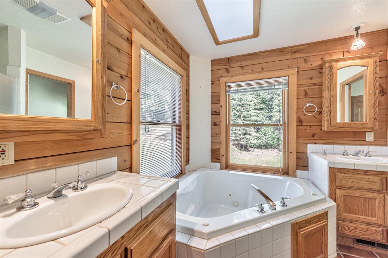 Detail Gallery Image 21 of 51 For 18008 N Mace Dr, Pioneer,  CA 95666 - 2 Beds | 3/1 Baths