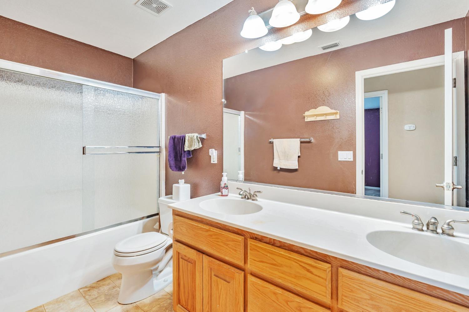 Detail Gallery Image 39 of 41 For 527 Crow Mountain Dr, Newman,  CA 95360 - 5 Beds | 3 Baths