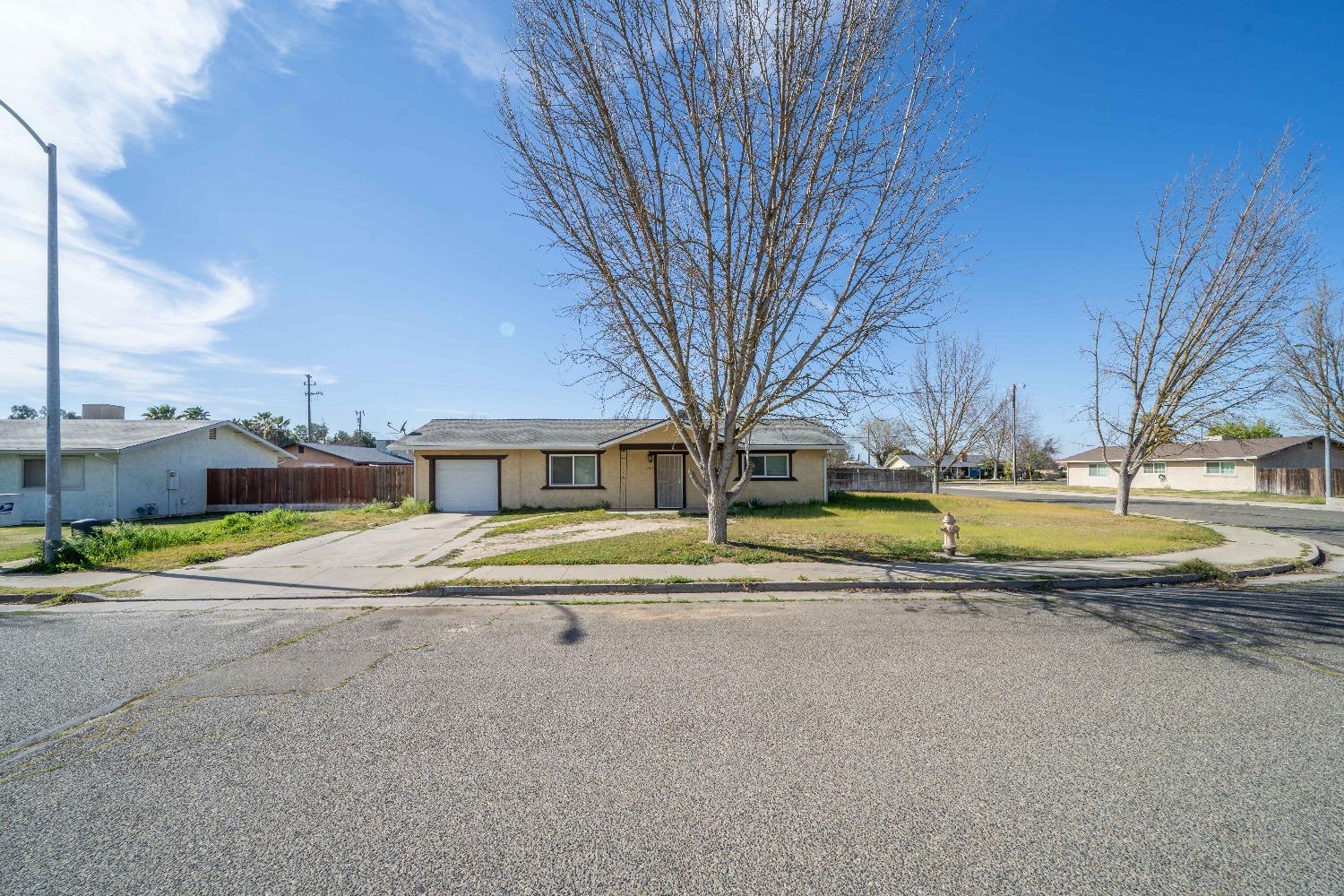 Detail Gallery Image 2 of 20 For 1183 Mary Ann Dr, Atwater,  CA 95301 - 3 Beds | 1 Baths