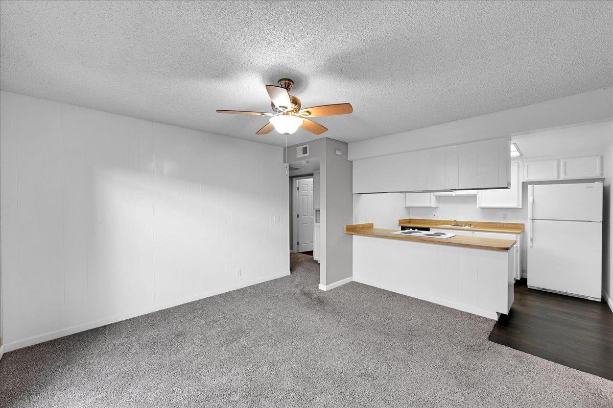 Detail Gallery Image 8 of 35 For 7449 Willowcreek Dr, Citrus Heights,  CA 95610 - – Beds | – Baths