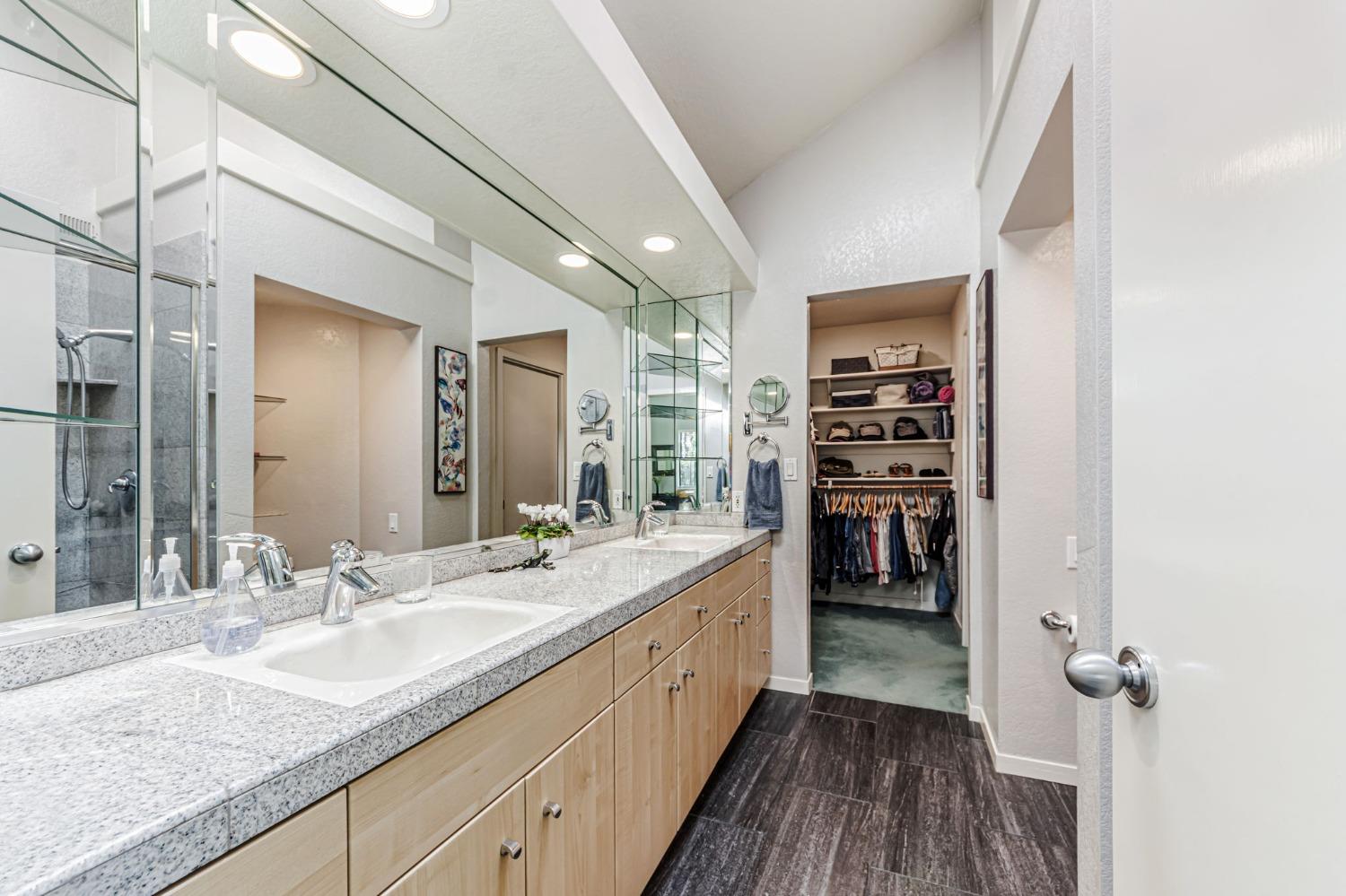 Detail Gallery Image 21 of 46 For 159 Aeolia Dr, Auburn,  CA 95603 - 3 Beds | 3 Baths