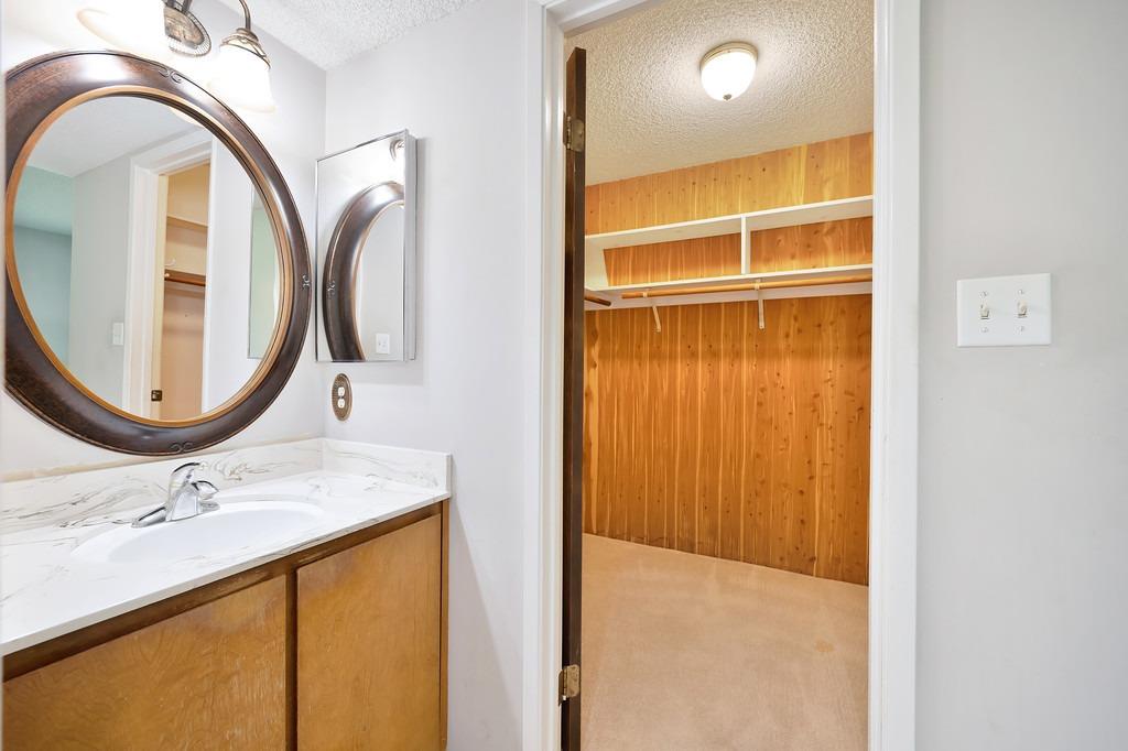 Detail Gallery Image 26 of 37 For 7558 Fairway Two Ave, Fair Oaks,  CA 95628 - 3 Beds | 2/1 Baths