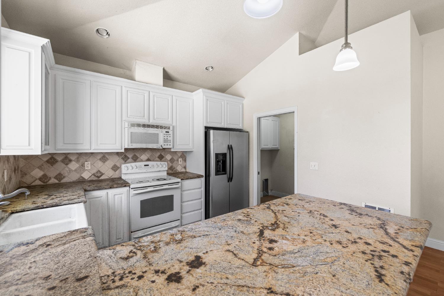 Detail Gallery Image 14 of 38 For 2351 Sand Ridge Rd, Placerville,  CA 95667 - 3 Beds | 2 Baths