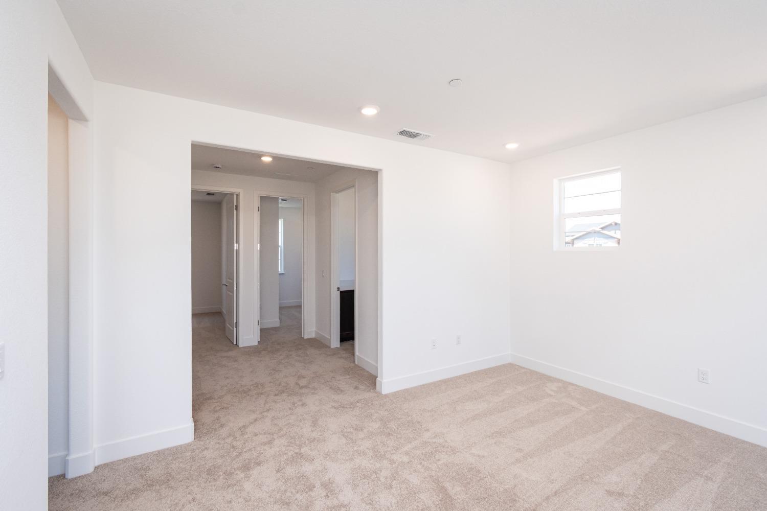 Detail Gallery Image 30 of 49 For 4283 Ranger Dr, Folsom,  CA 95630 - 4 Beds | 3/1 Baths