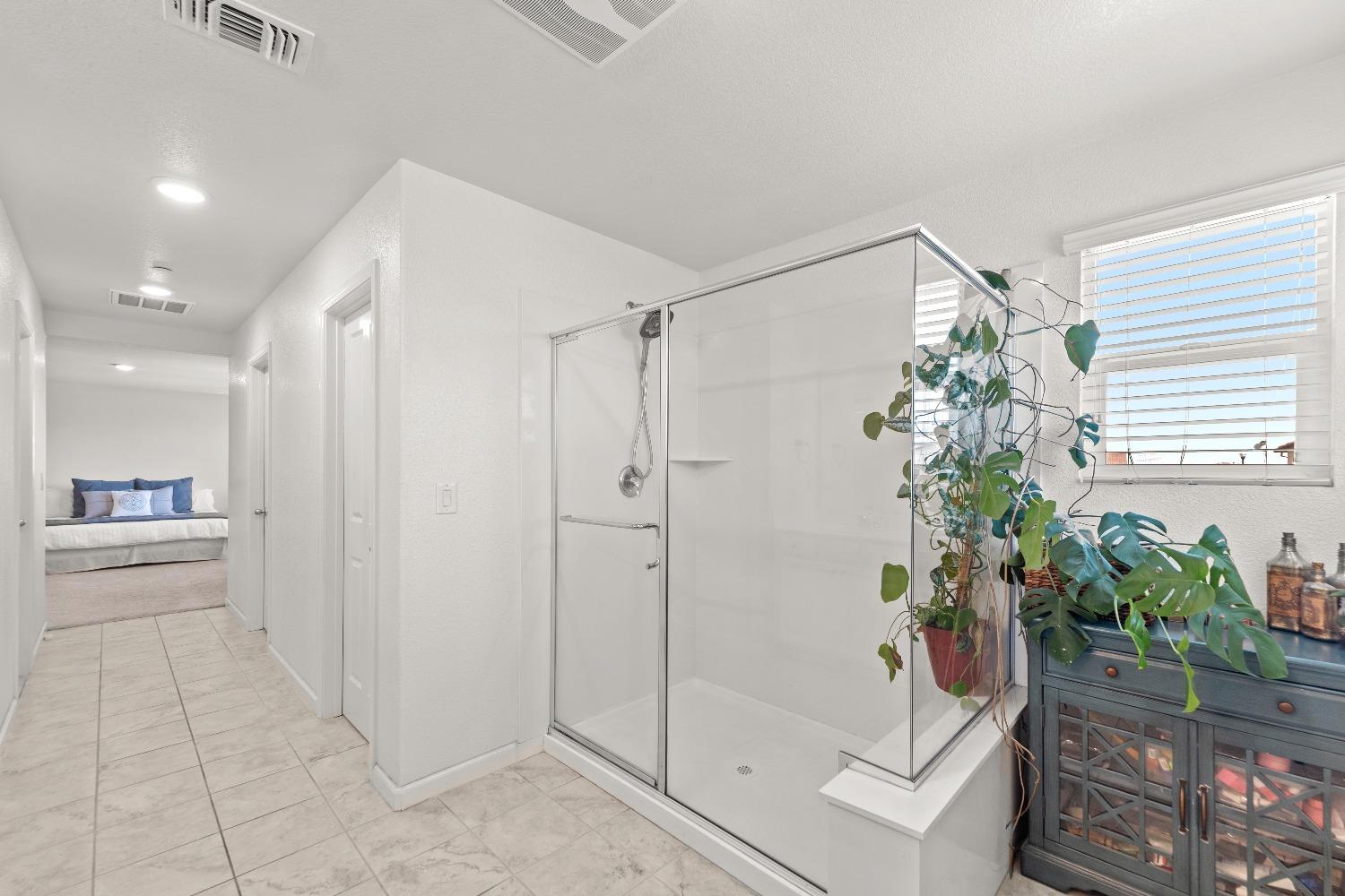 Detail Gallery Image 28 of 49 For 1033 Solstice St, Roseville,  CA 95747 - 4 Beds | 3 Baths