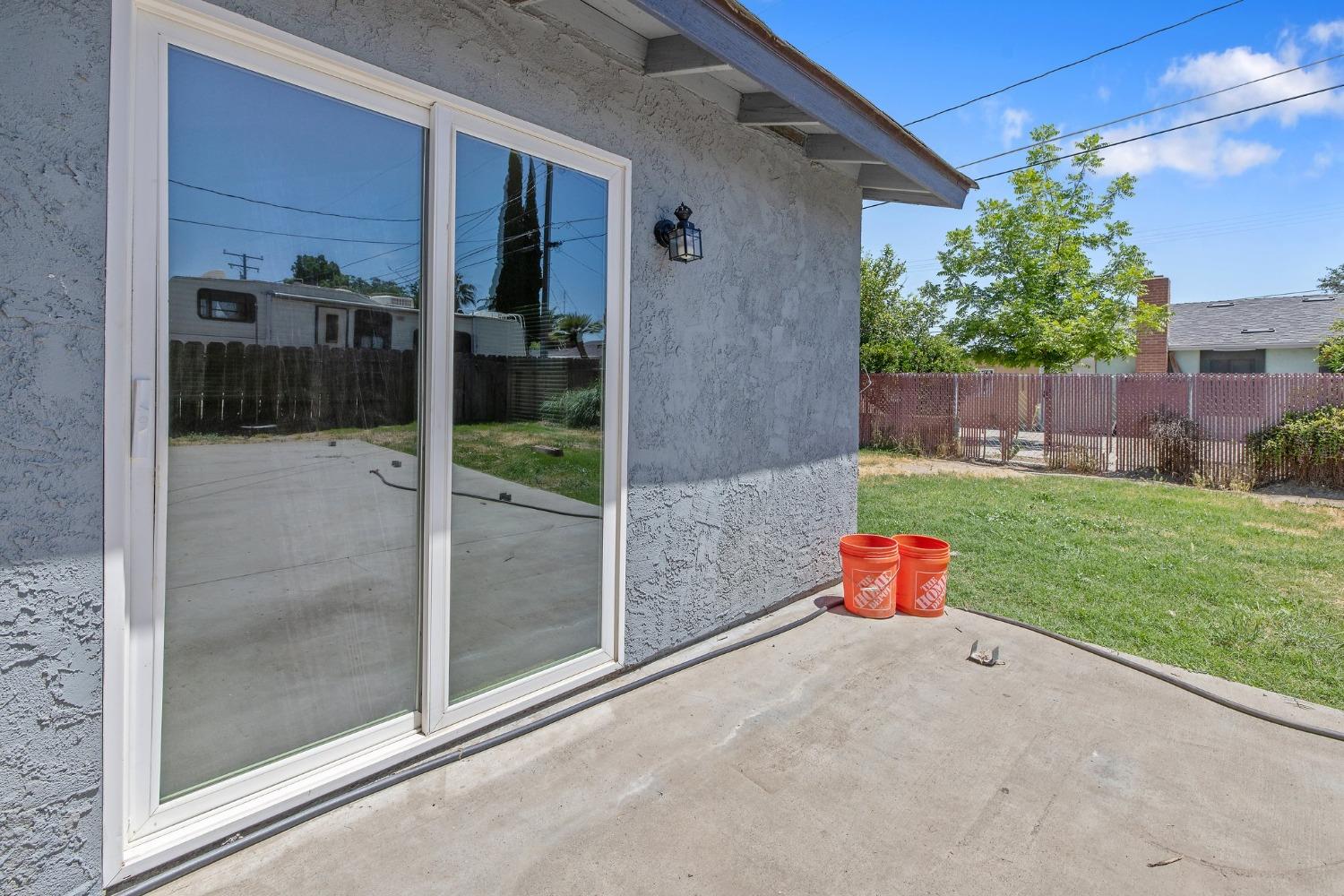 Detail Gallery Image 34 of 38 For 709 Shasta Dr, Hanford,  CA 93230 - 4 Beds | 2 Baths