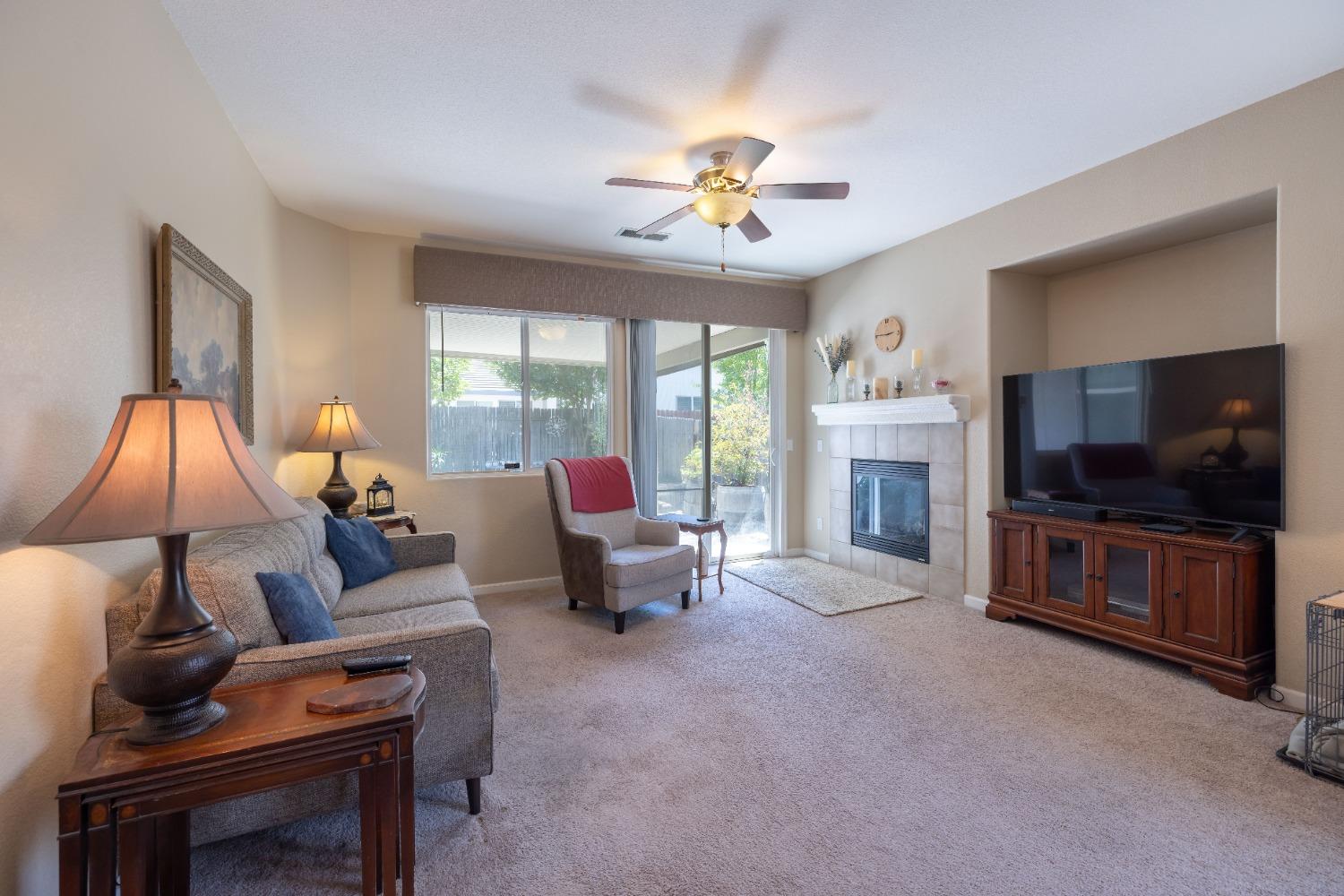 Detail Gallery Image 24 of 36 For 1524 Sandmark Dr, Sacramento,  CA 95835 - 4 Beds | 2 Baths