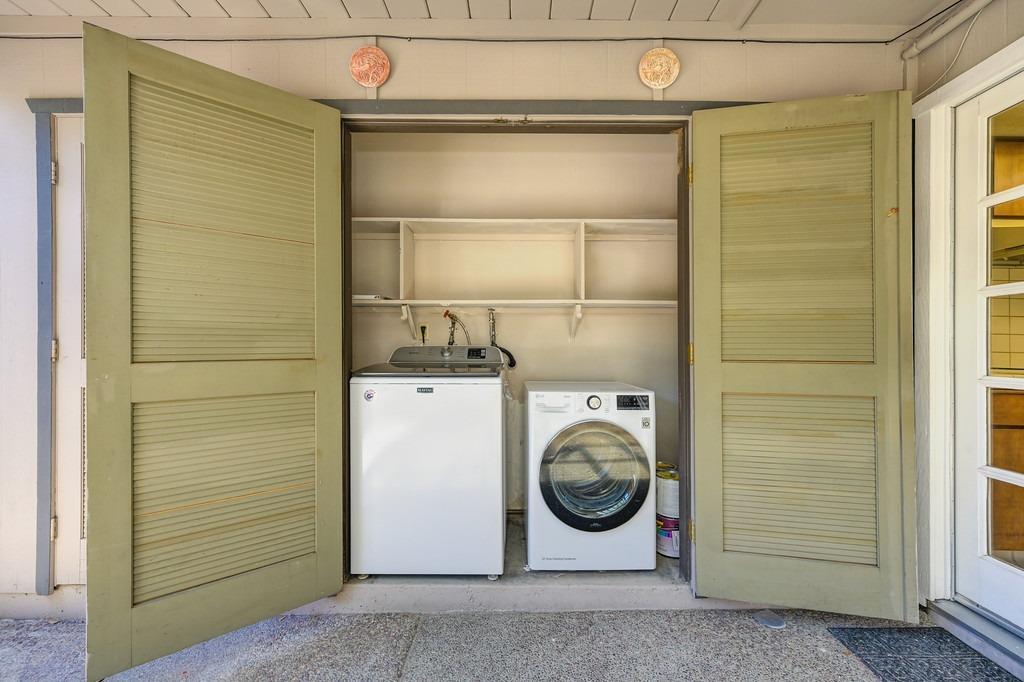 Detail Gallery Image 36 of 37 For 7558 Fairway Two Ave, Fair Oaks,  CA 95628 - 3 Beds | 2/1 Baths