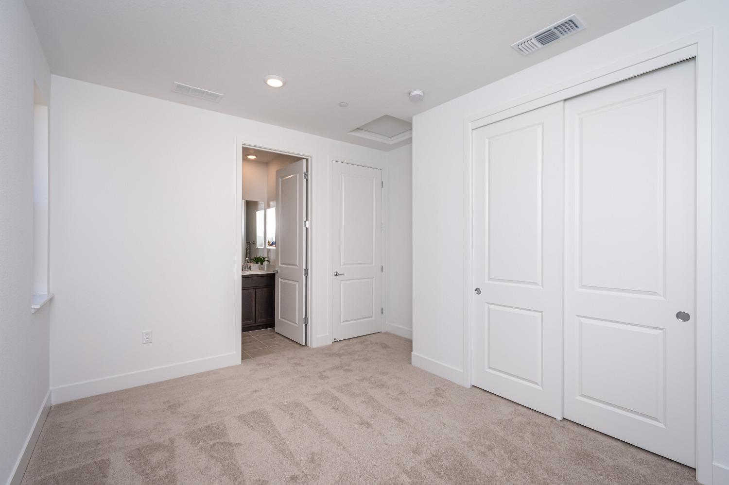 Detail Gallery Image 28 of 49 For 4283 Ranger Dr, Folsom,  CA 95630 - 4 Beds | 3/1 Baths