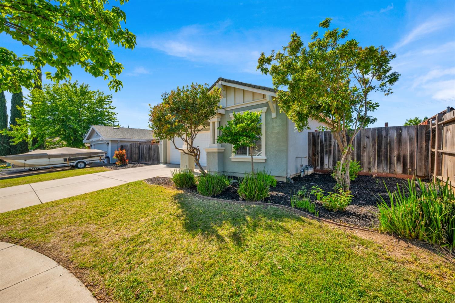 Detail Gallery Image 8 of 47 For 1684 Valley Meadows Dr, Olivehurst,  CA 95961 - 3 Beds | 2 Baths