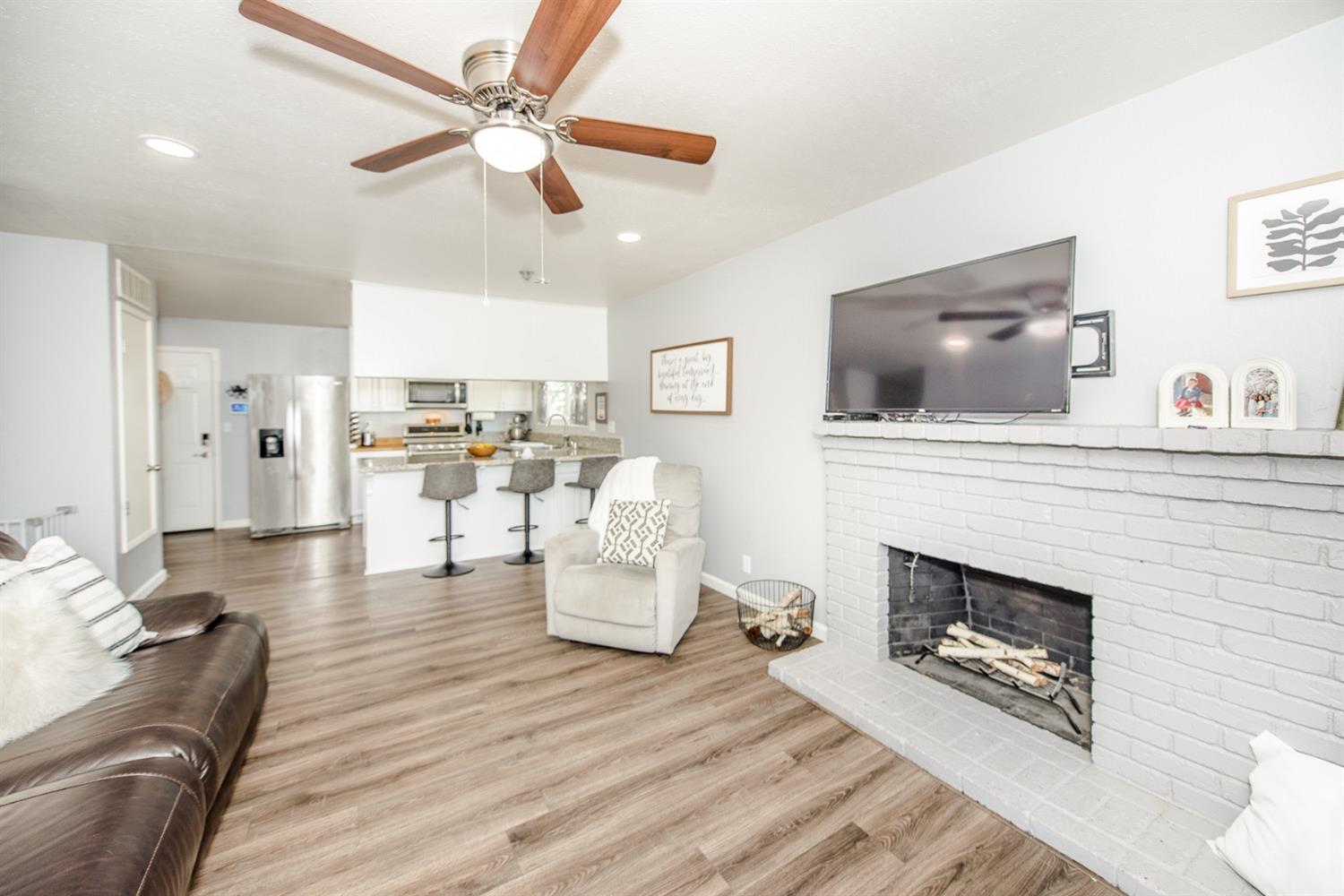 Colusa Place, Woodland, California image 6