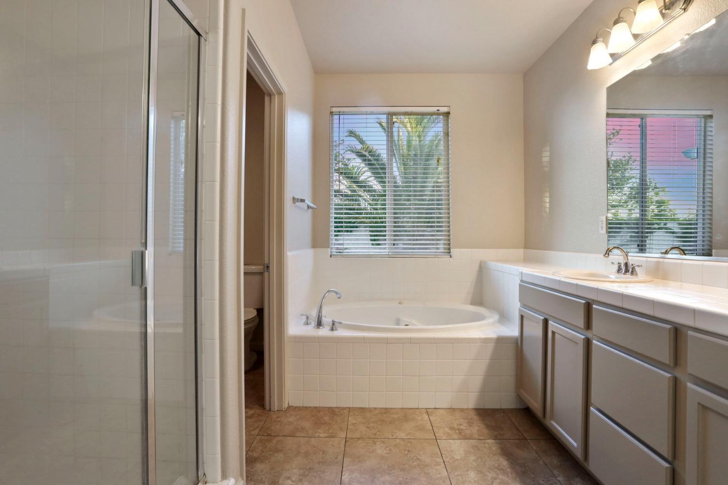 Detail Gallery Image 17 of 38 For 1401 Oasis Ln, Patterson,  CA 95363 - 4 Beds | 2/1 Baths