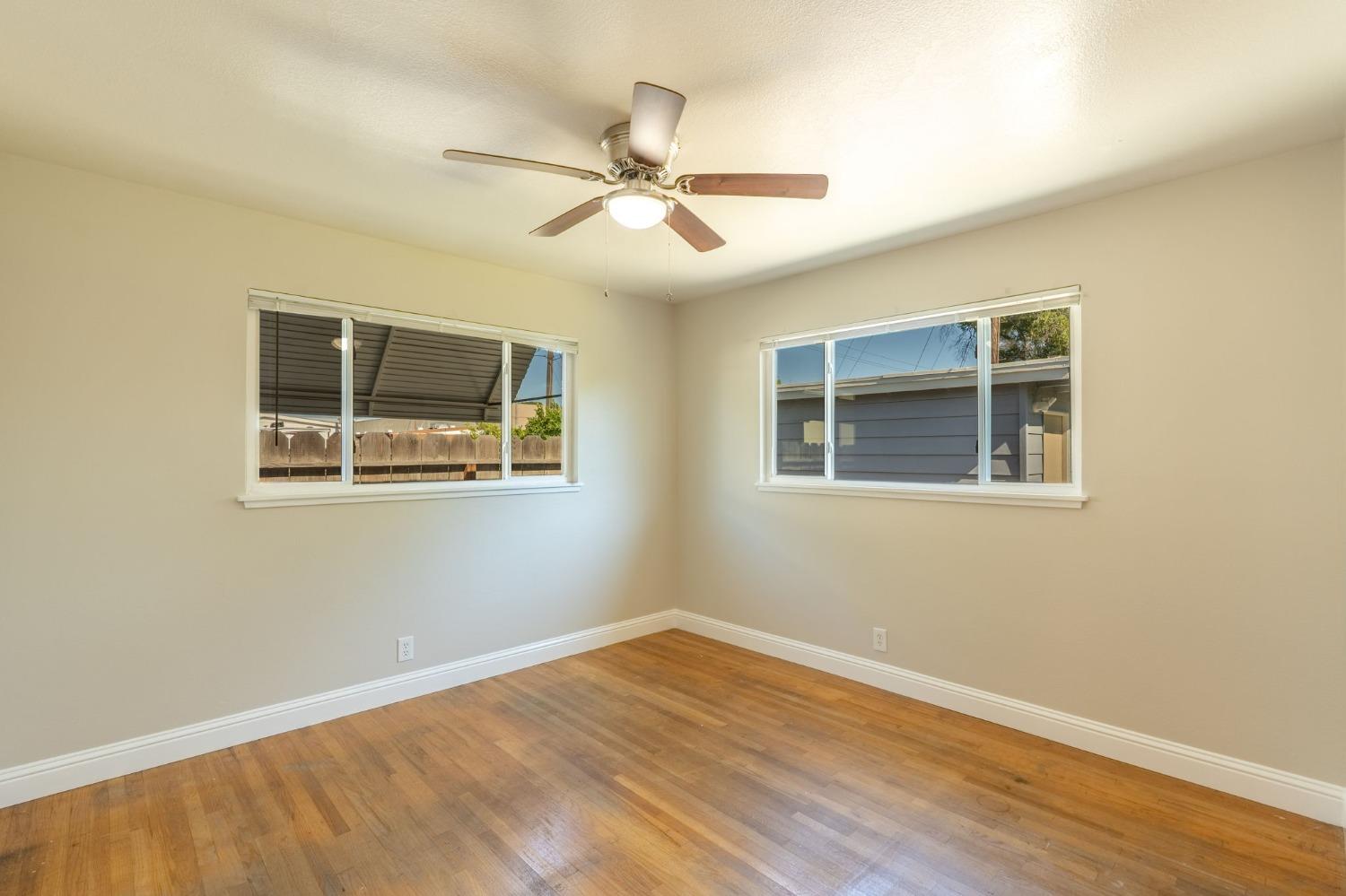 Louise Avenue, Modesto, California image 23