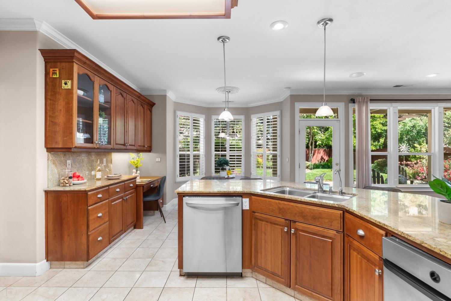 Detail Gallery Image 23 of 84 For 5036 Spanish Bay Cir, Stockton,  CA 95219 - 4 Beds | 3 Baths