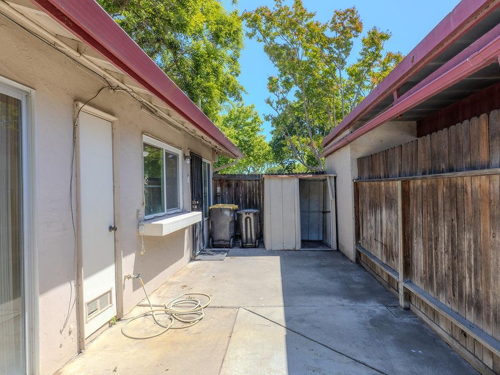 Detail Gallery Image 21 of 22 For 6609 Plymouth Rd, Stockton,  CA 95207 - 2 Beds | 1 Baths
