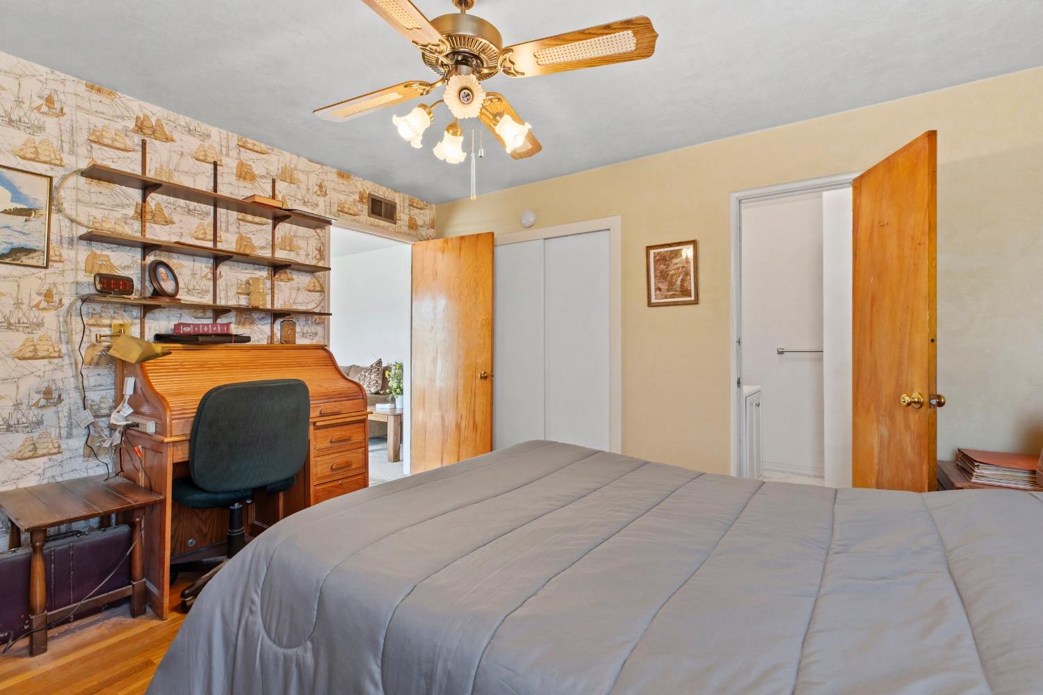 Detail Gallery Image 19 of 42 For 515 Locust Ave, Manteca,  CA 95337 - 3 Beds | 2 Baths