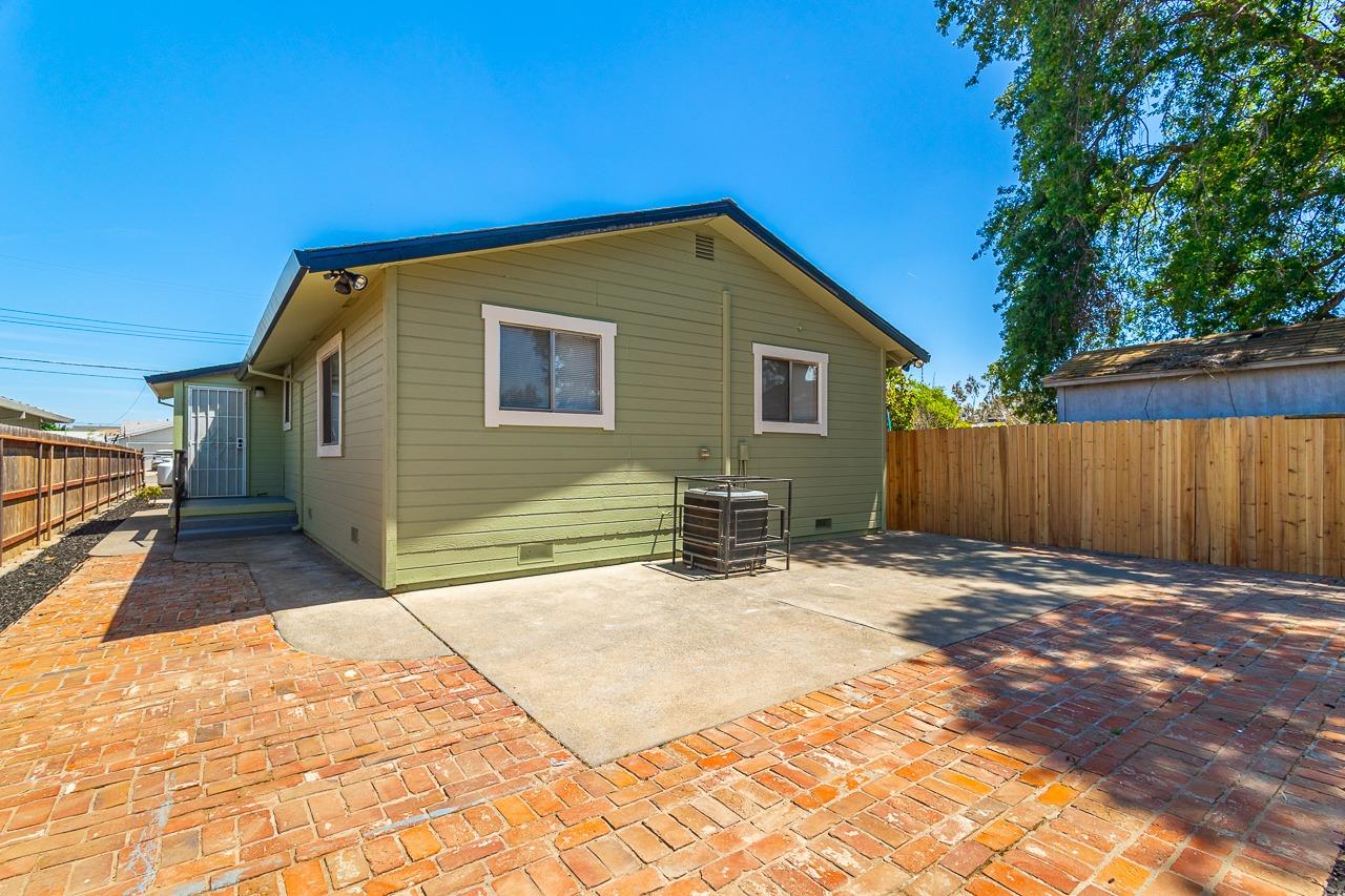 Detail Gallery Image 21 of 24 For 4223 Marysville Blvd, Sacramento,  CA 95838 - 3 Beds | 2 Baths