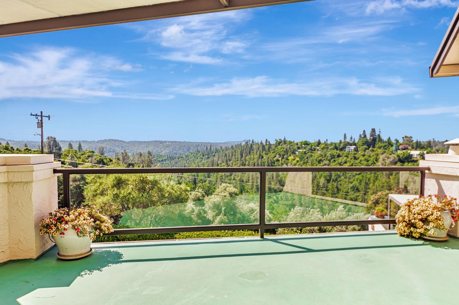 Detail Gallery Image 32 of 46 For 159 Aeolia Dr, Auburn,  CA 95603 - 3 Beds | 3 Baths