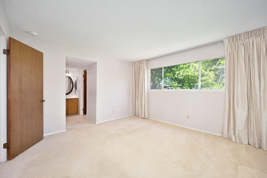Detail Gallery Image 22 of 37 For 7558 Fairway Two Ave, Fair Oaks,  CA 95628 - 3 Beds | 2/1 Baths