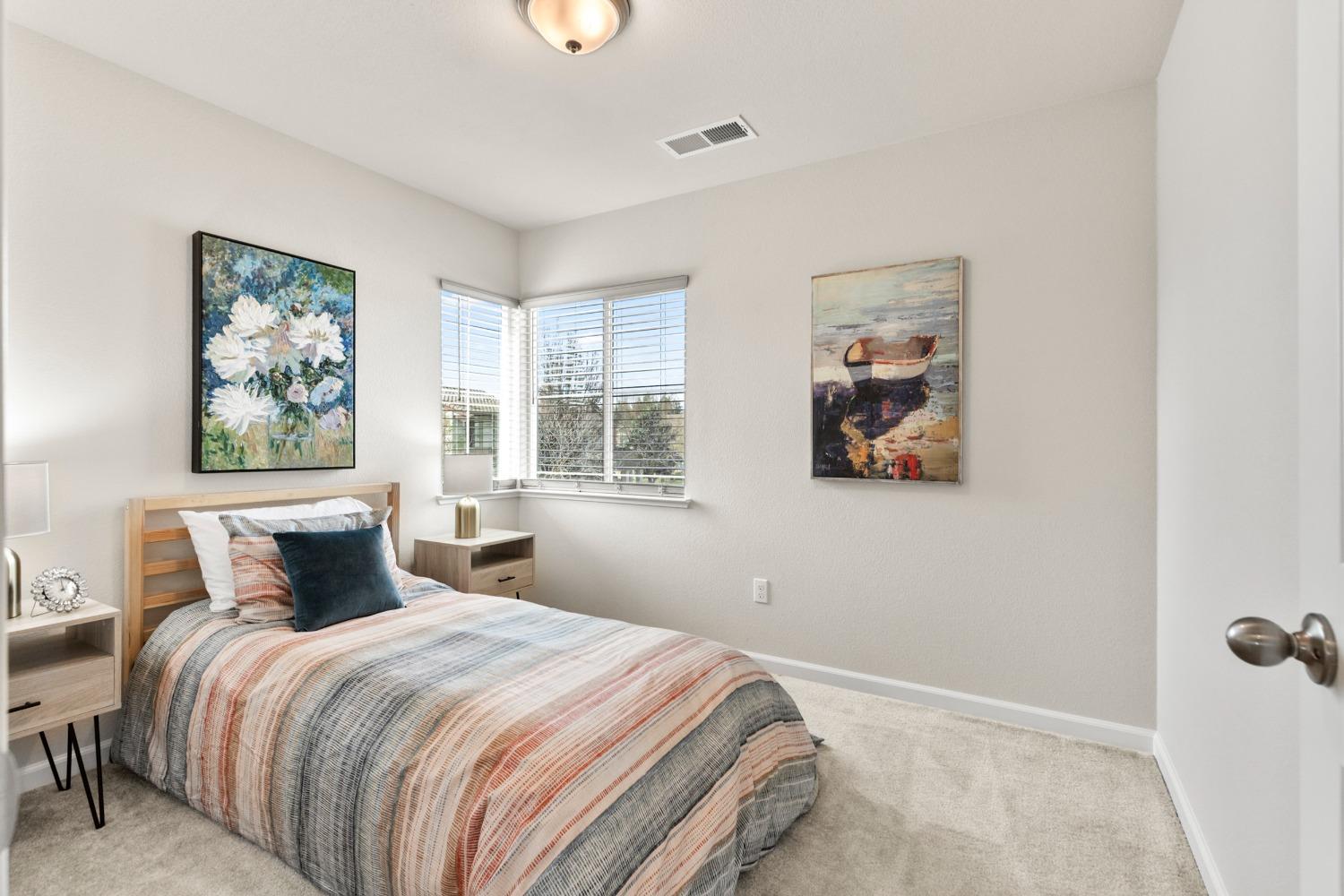 Detail Gallery Image 17 of 36 For 3922 Dedication Dr, Turlock,  CA 95382 - 3 Beds | 2/1 Baths