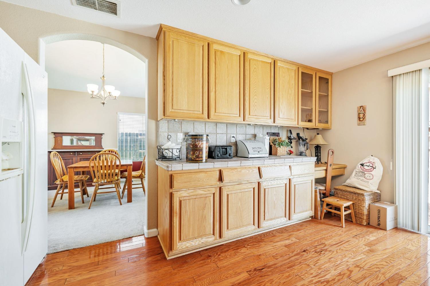 Detail Gallery Image 14 of 41 For 527 Crow Mountain Dr, Newman,  CA 95360 - 5 Beds | 3 Baths