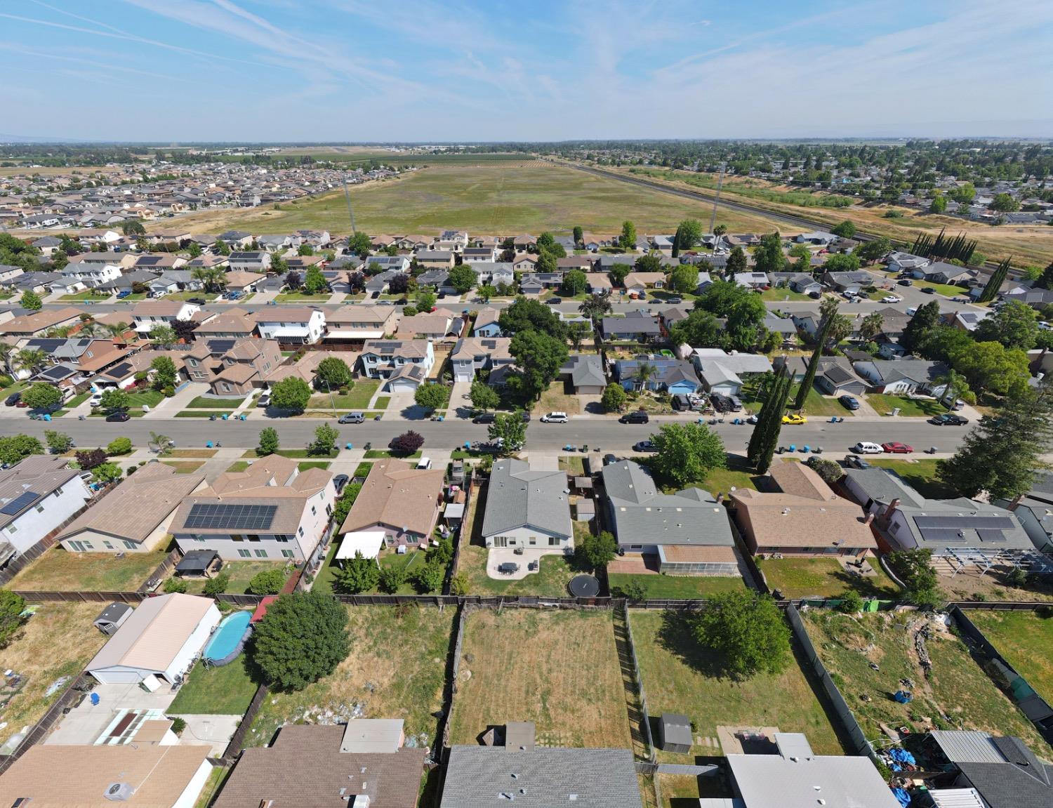 Detail Gallery Image 46 of 47 For 1684 Valley Meadows Dr, Olivehurst,  CA 95961 - 3 Beds | 2 Baths