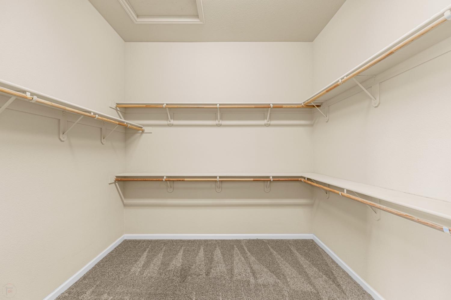Detail Gallery Image 24 of 82 For 1392 Mill Run Ct, Manteca,  CA 95336 - 3 Beds | 2 Baths