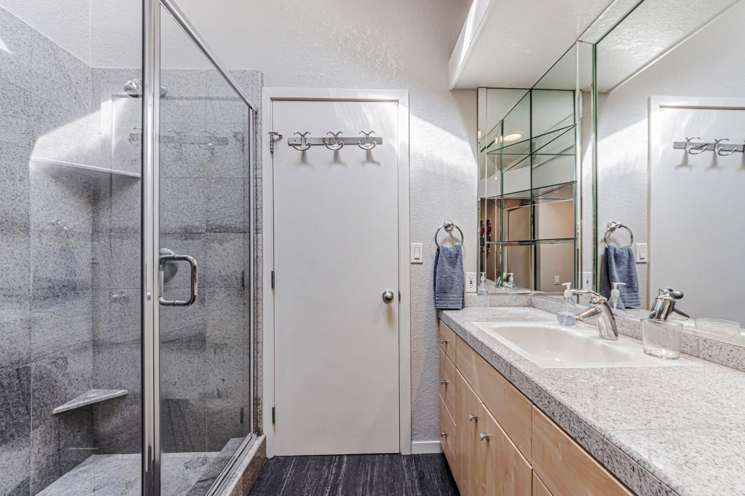 Detail Gallery Image 22 of 46 For 159 Aeolia Dr, Auburn,  CA 95603 - 3 Beds | 3 Baths
