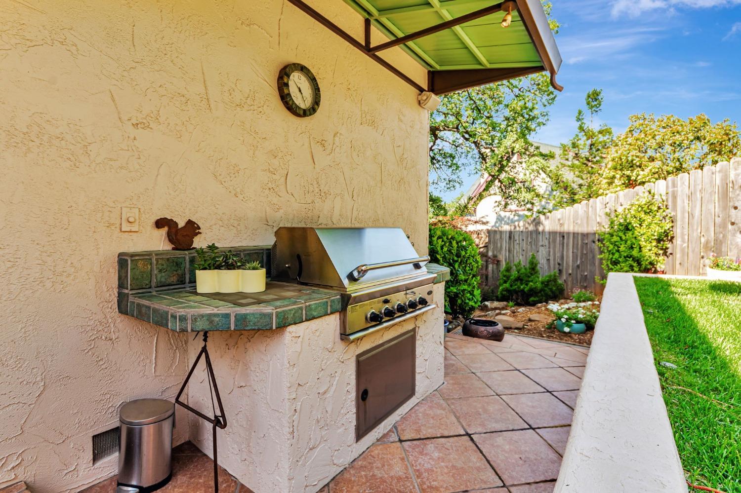 Detail Gallery Image 40 of 46 For 159 Aeolia Dr, Auburn,  CA 95603 - 3 Beds | 3 Baths
