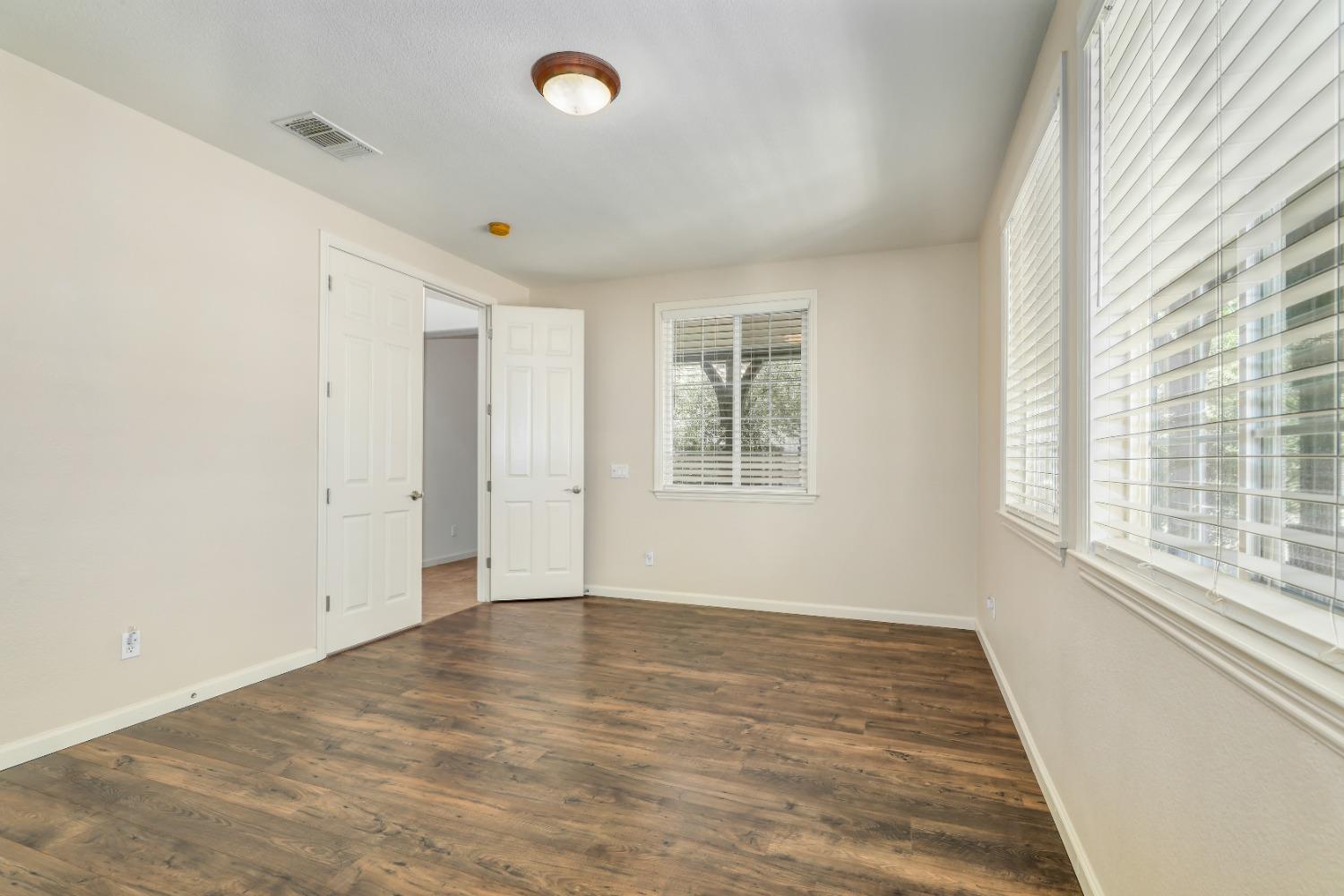 Detail Gallery Image 21 of 64 For 549 Fresian Dr, Oakdale,  CA 95361 - 4 Beds | 3/1 Baths