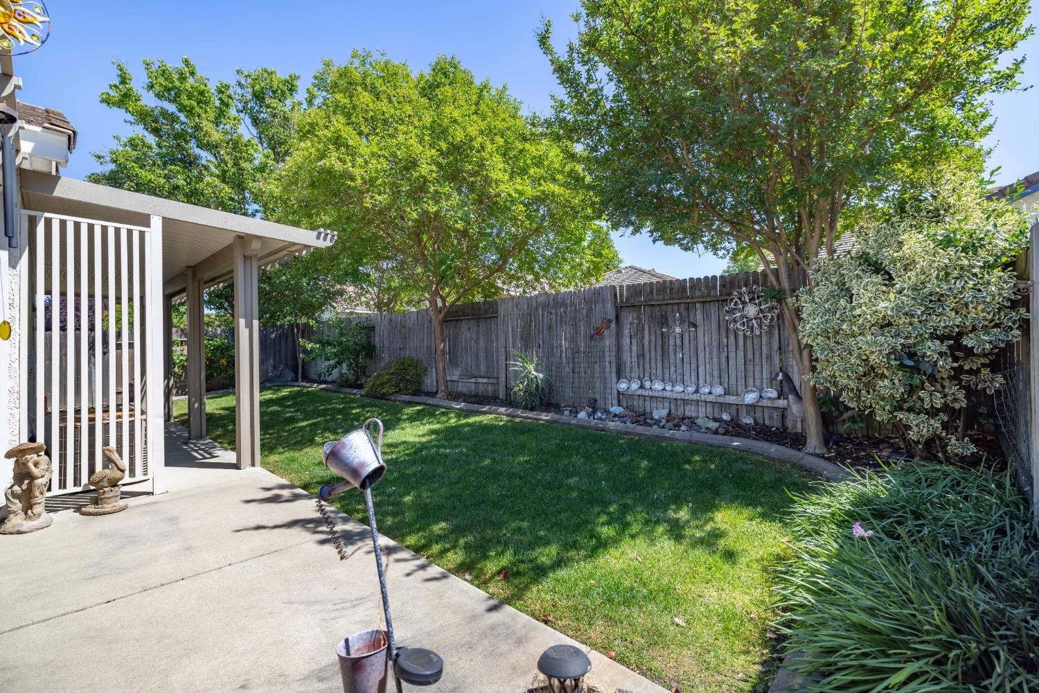 Detail Gallery Image 11 of 36 For 1524 Sandmark Dr, Sacramento,  CA 95835 - 4 Beds | 2 Baths