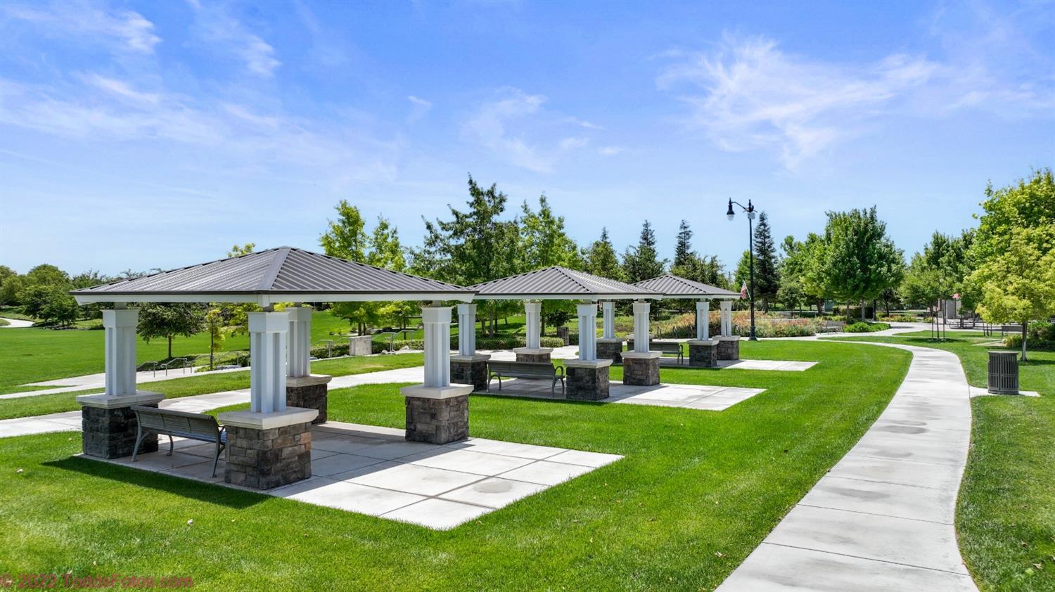 Detail Gallery Image 73 of 82 For 1392 Mill Run Ct, Manteca,  CA 95336 - 3 Beds | 2 Baths