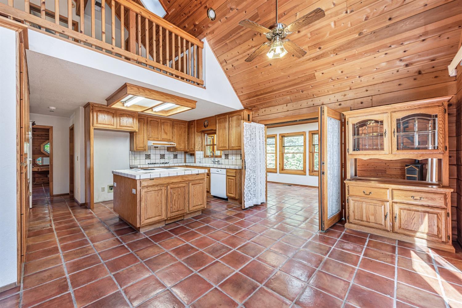 Detail Gallery Image 12 of 51 For 18008 N Mace Dr, Pioneer,  CA 95666 - 2 Beds | 3/1 Baths