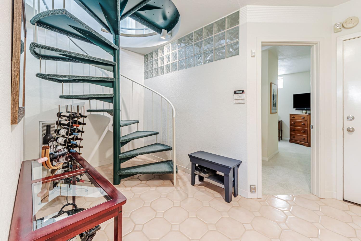 Detail Gallery Image 14 of 46 For 159 Aeolia Dr, Auburn,  CA 95603 - 3 Beds | 3 Baths