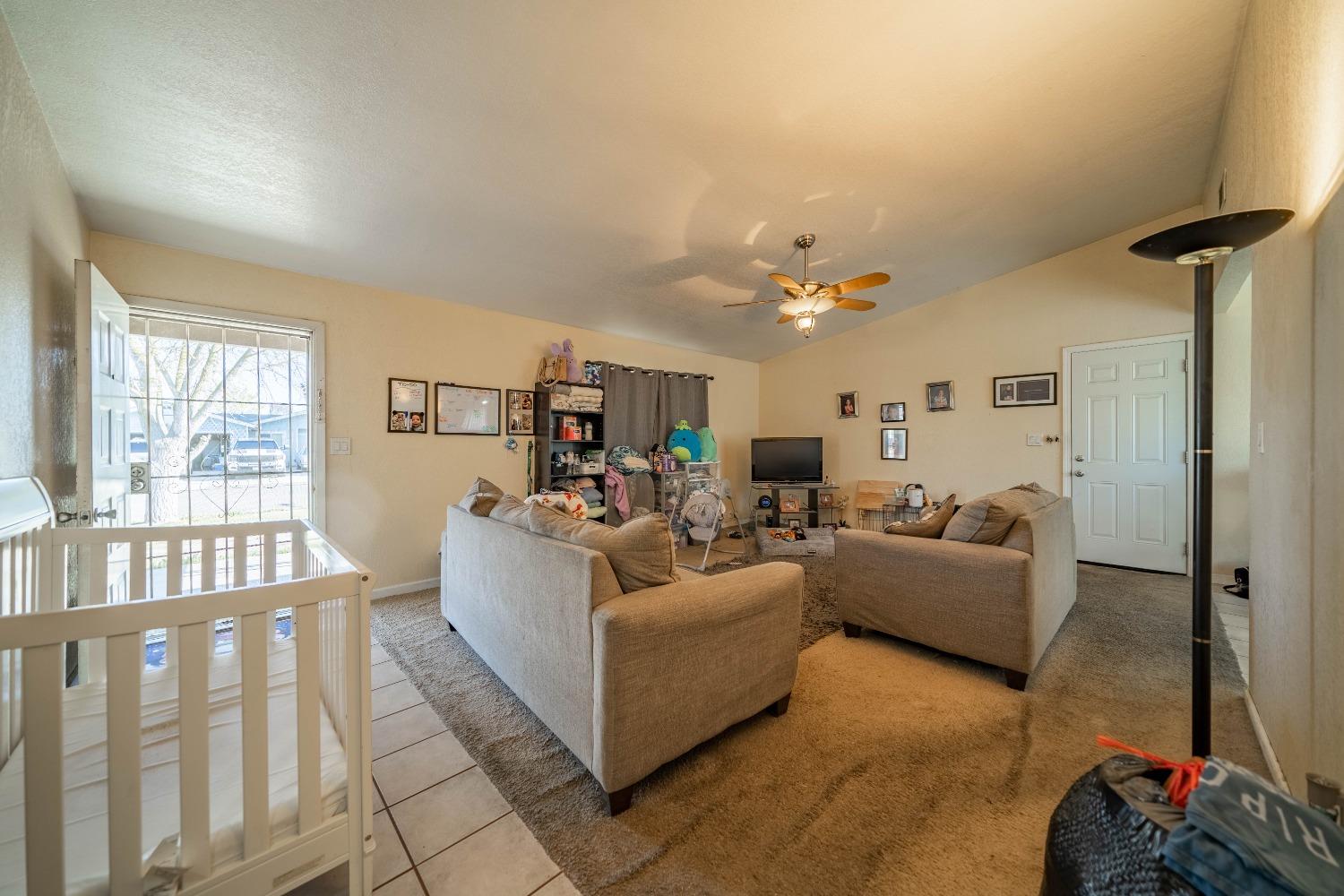 Detail Gallery Image 10 of 20 For 1183 Mary Ann Dr, Atwater,  CA 95301 - 3 Beds | 1 Baths