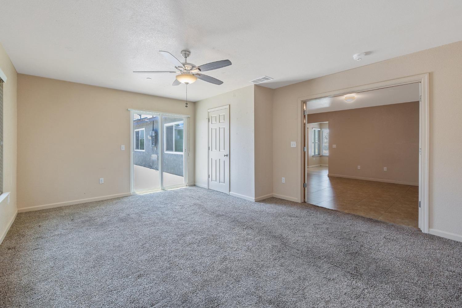 Detail Gallery Image 31 of 38 For 709 Shasta Dr, Hanford,  CA 93230 - 4 Beds | 2 Baths
